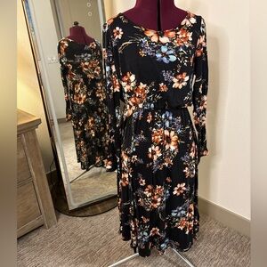 Lulus Dress - WITH POCKETS!